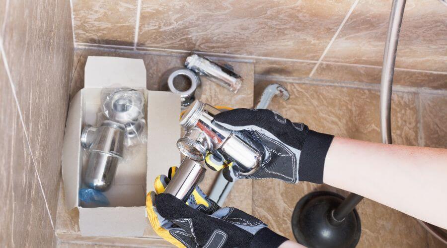 Professional gutter cleaning in Dimmitt, TX
